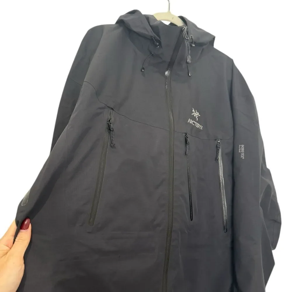Arc'Teryx GoreTex Pro Shell Theta AR Black Jacket - Picture 6 of 13
